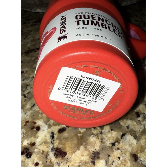 Stanley Cup Red Valentine's Day 2025 Ruby Hearts 20 oz Handle Tumbler Kids New - Picture 6 of 6
